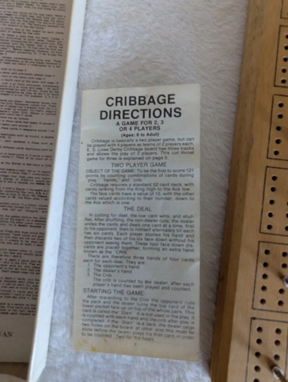 Vintage E.S. Lowe/Milton Bradley Wooden Cribbage Board Game
